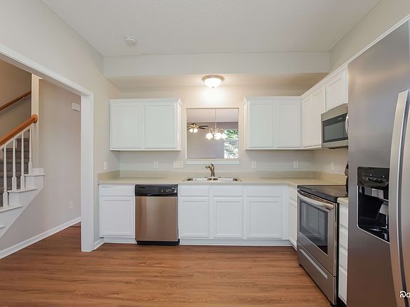 2nd image of 1008 Salmon River Dr