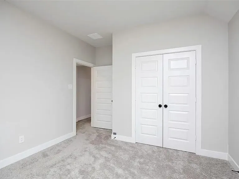 24130 Elkhorn Glen Ln — Photo 23