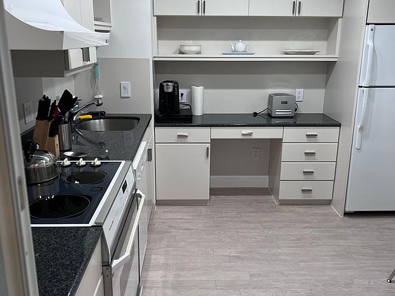 5th image of 1177 California St APT 425