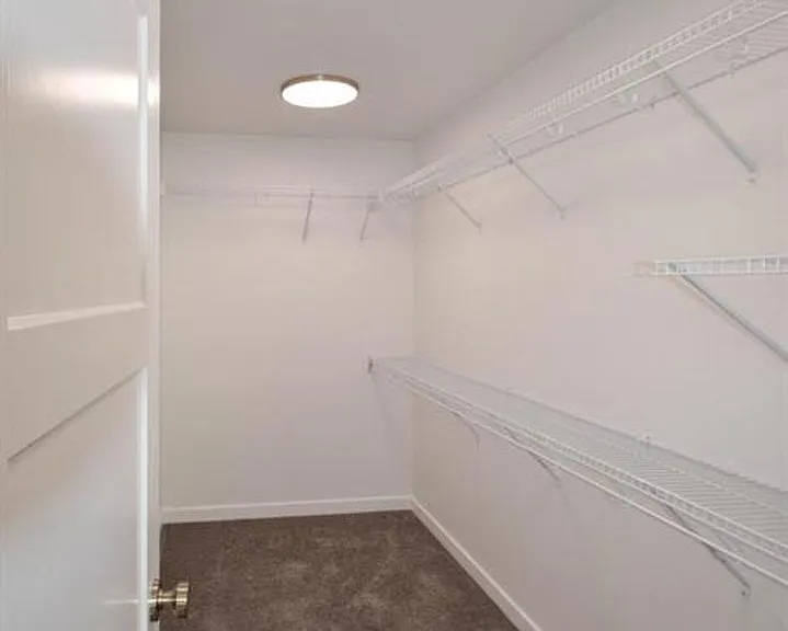 7114 Shaver Dr — Photo 13