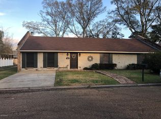 420 N 7th St, Eunice, LA 70535