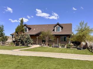 2185 Quail Valley Ln, Minden, NV 89423