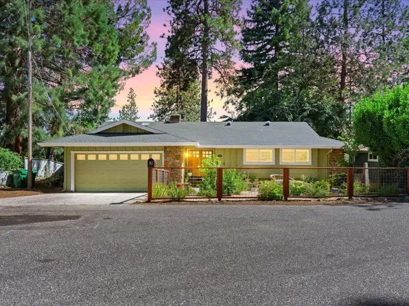 213 Hill St, Grass Valley, CA 95945