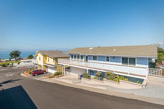 3198 Shearer Ave
