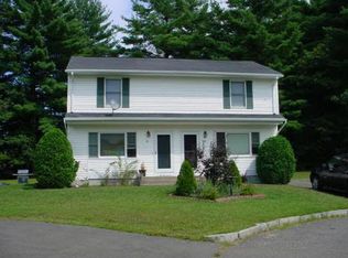 28 Wedgewood Cir #1, Springfield, MA 01129