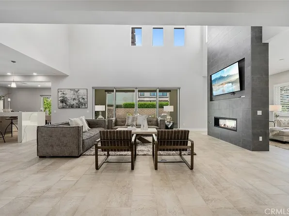 6443 Meadowbrush Cir, San Diego, CA 92130