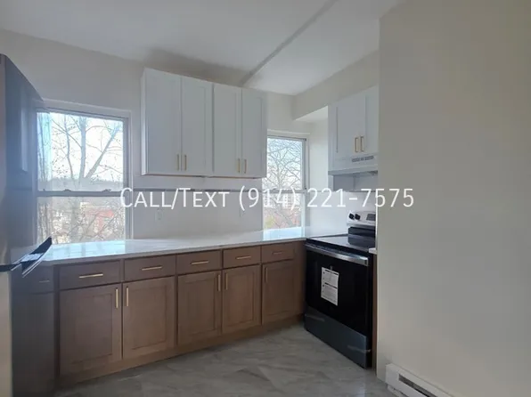 26 Vineyard Ave, Yonkers, NY