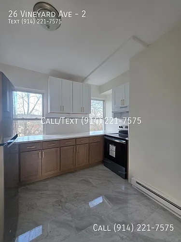 26 Vineyard Ave #2 Photo 1