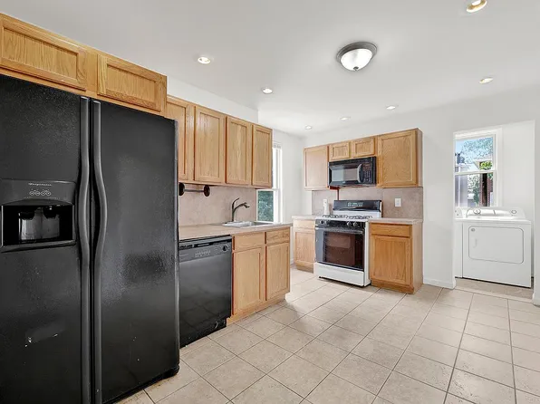94-26 87th St #A, Ozone Park, NY 11416