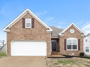 6033 Lori Anne Dr, Spring Hill, TN 37174