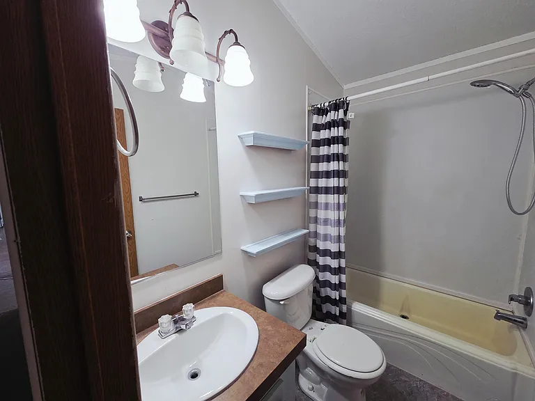 58 Powerline Pl — Photo 14