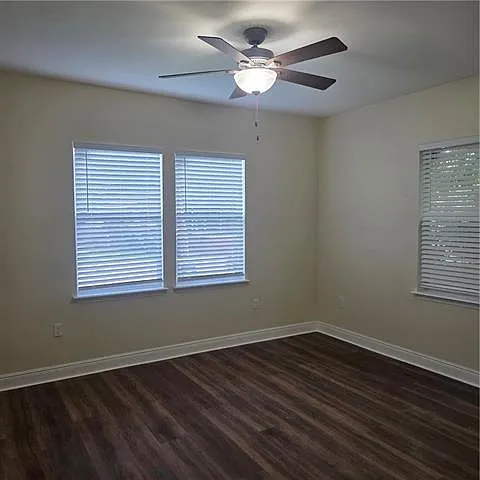 2644 Acacia St — Photo 14