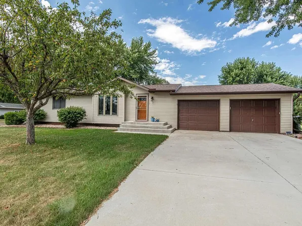 1517 Dorothy Court, Sauk City, WI 53583