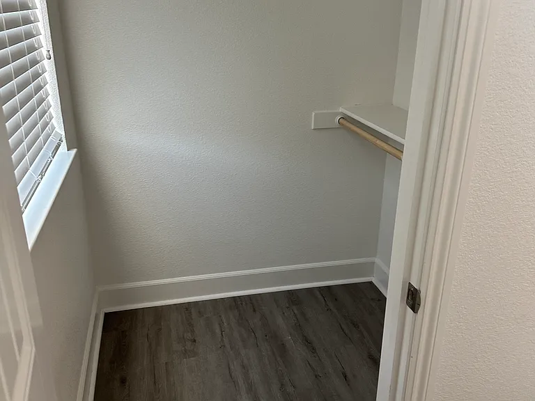 1534 Ranger St #1 — Photo 6