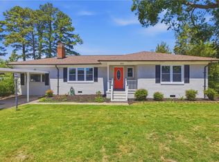 3113 Woodlawn Dr, Suffolk, VA 23434