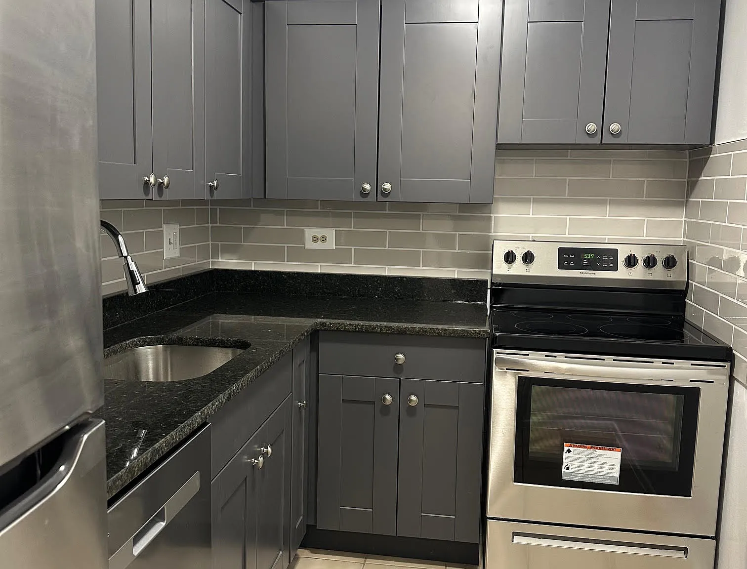 Studio, 400 sqft, $1,500 — Photo 2