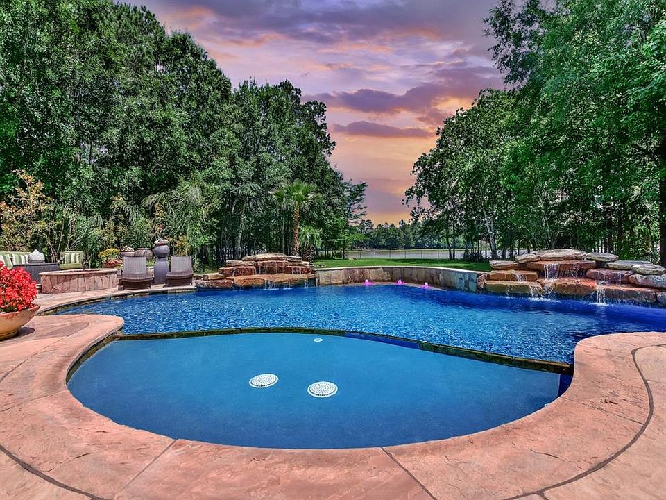 IF YOU CAN BEAR THIS SUNSET NIGHT AFTER NIGHT, THIS IS YOUR HOME! WELCOME HOME!!!