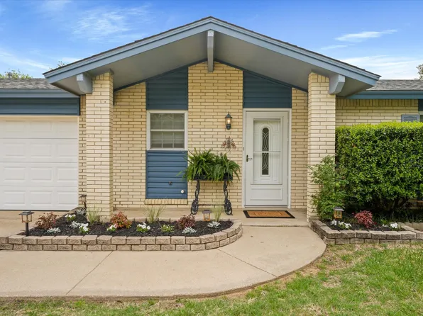 6424 Moonglow Ln, Watauga, TX 76148
