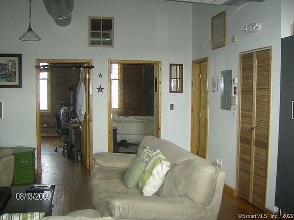 3rd image of 325 Lafayette St Unit 4305