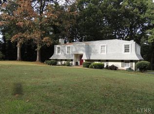 101 Trading Block Ln, Forest, VA 24551