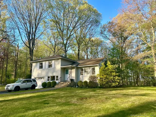 2474 Ridge Street, Yorktown, NY 10598