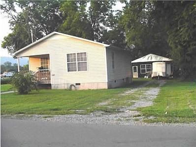 2nd image of 206 Cleveland Ave
