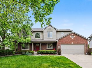 1422 Auston Ln, Chelsea, MI 48118