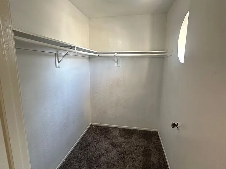 1440 Plaza Del Amo — Photo 12