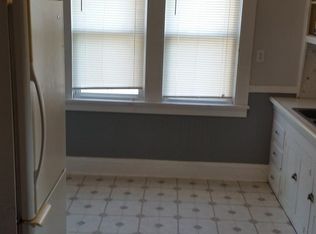 4514 Turney Rd, Cleveland, OH 44105