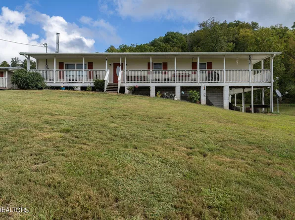 675 Gibson Ln, Speedwell, TN 37870