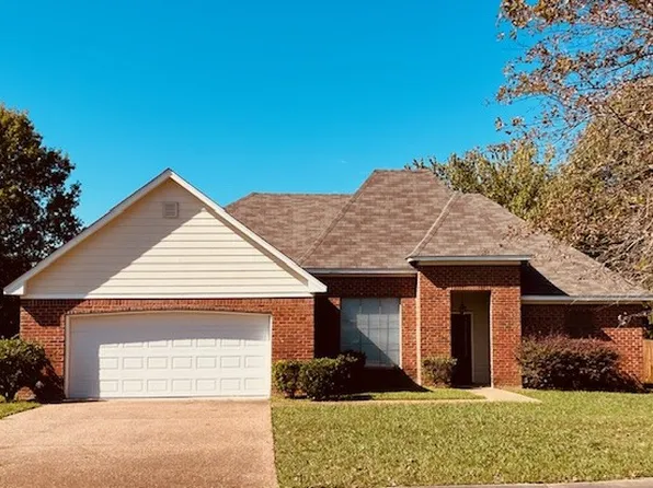 101 Bankside Dr, Canton, MS 39046