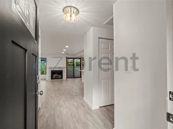 14025 127th Pl NE, Kirkland, WA 98034
