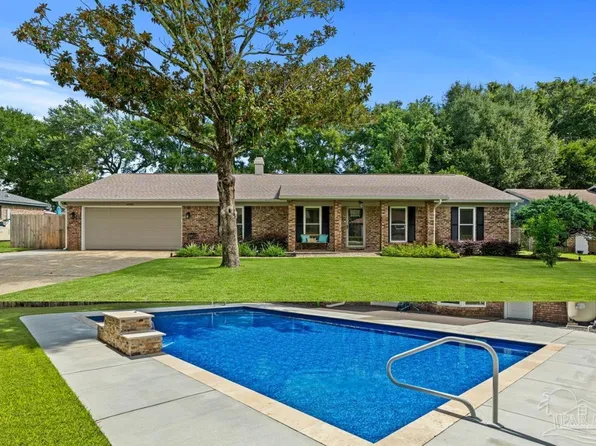 4580 Baywoods Dr, Pensacola, FL 32504