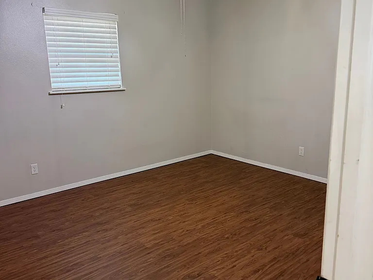 1700 S Goliad St #1712 — Photo 9