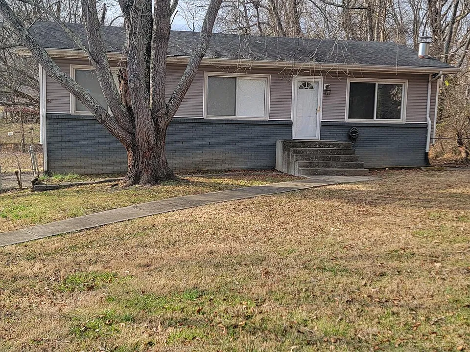 206 Dana Ct