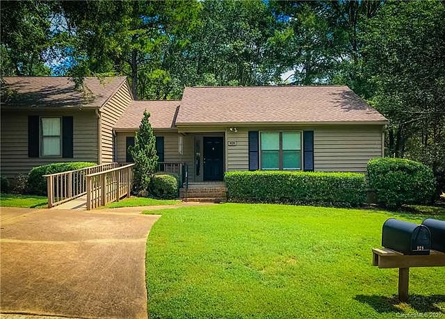 1st image of 929 Cranberry Cir #59-C