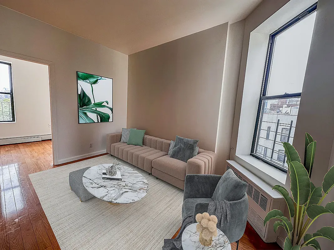 229 Henry Street — Photo 1