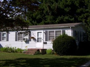 7 Jackson St, Onancock, VA 23417