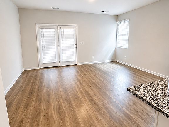 4th image of 178 Cecil Rd