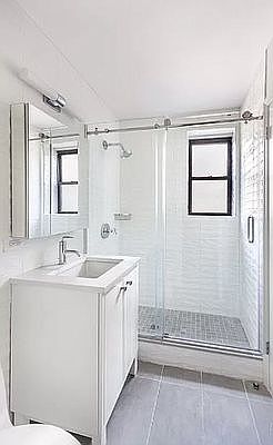 5th image of 50-54 E 8th St #5M
