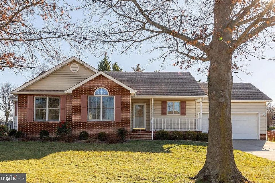 1st image of 108 Senseny Glen Dr