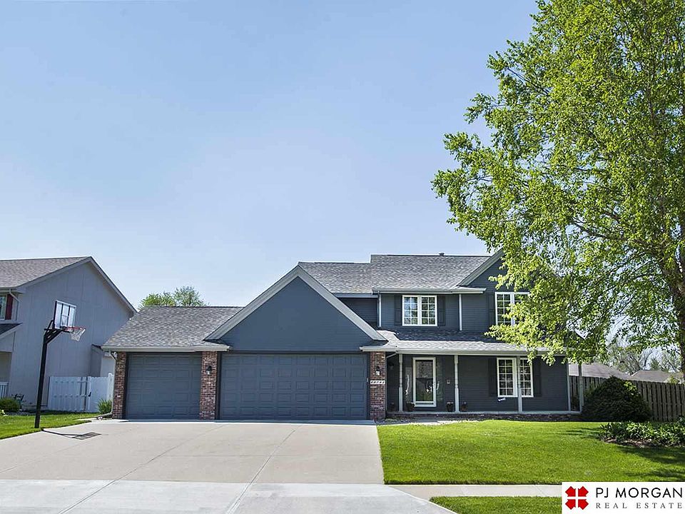 1st image of 20765 Ginkgo Cir
