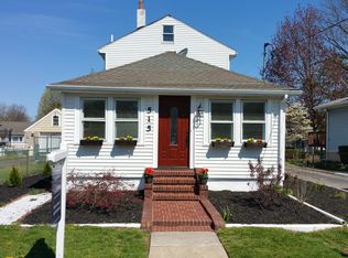 515 Hobson Ave, Saddle Brook, NJ 07663