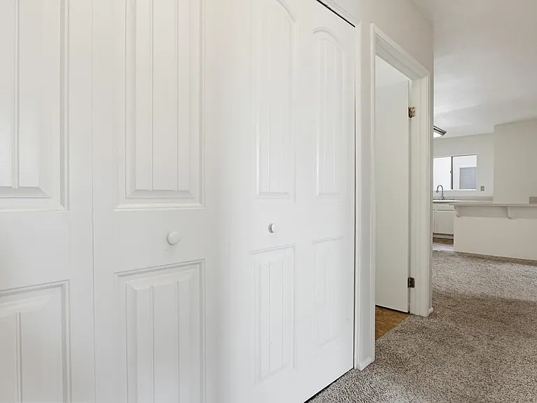 512 Sandalwood Pl — Photo 27