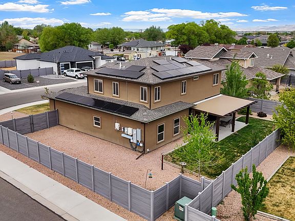 4th image of 242 Crystal Brook Way