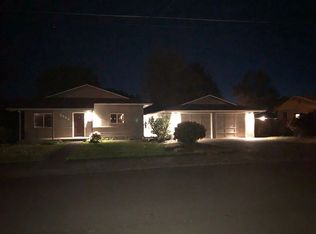 2049 NW Birch St, McMinnville, OR 97128