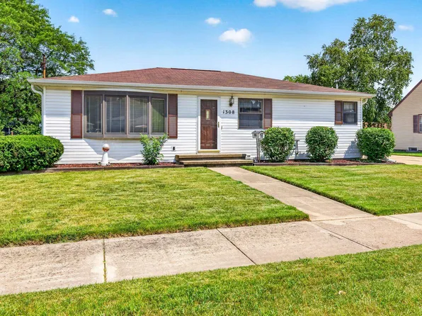 1308 Kenneth Ave, Kaukauna, WI 54130