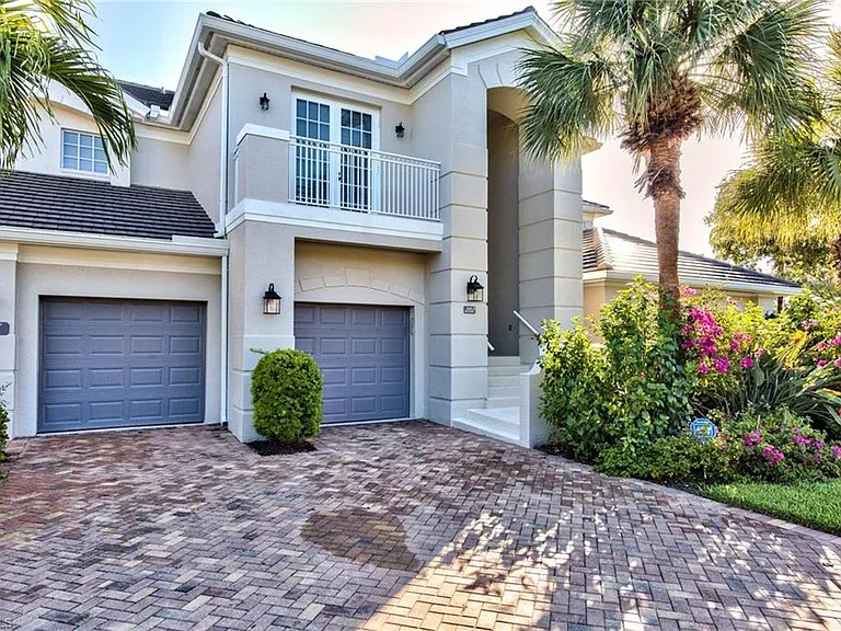 9657 Cypress Hammock Cir #202 — Photo 1