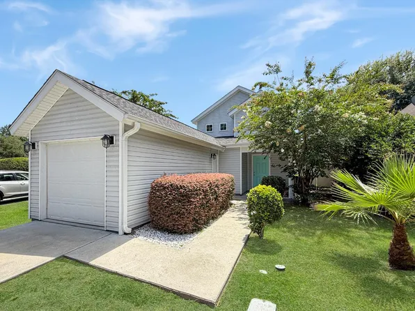 21 Pine Forest Dr, Bluffton, SC 29910