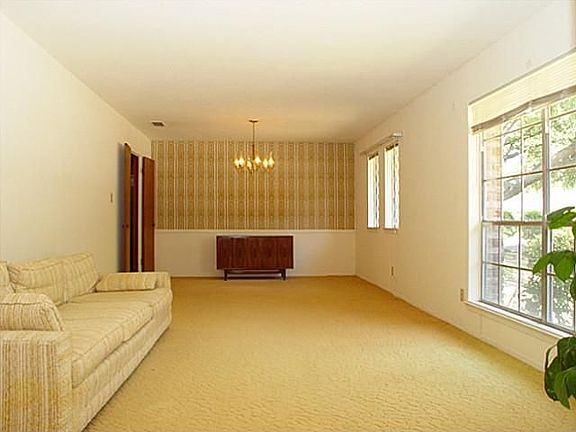 3rd image of 7225 Alto Caro Dr